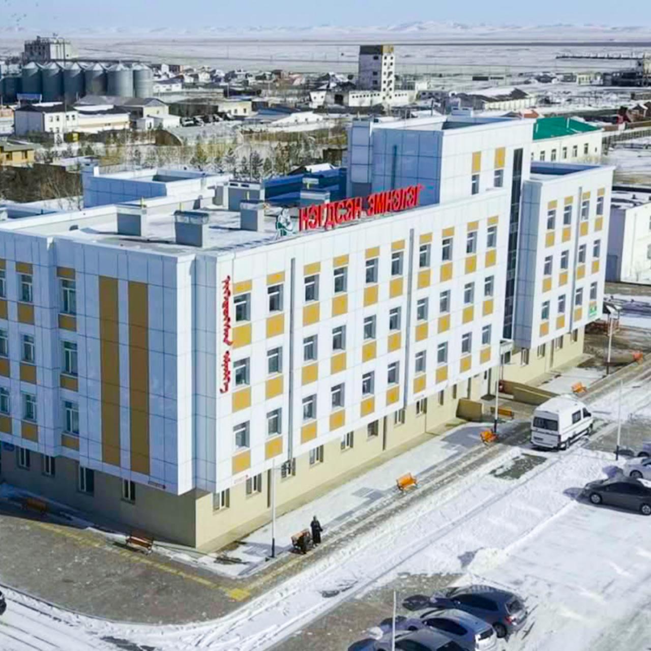 Өвөрхангай аймгийн Хархорин суманд 100 ортой эмнэлэг ашиглалтад орлоо